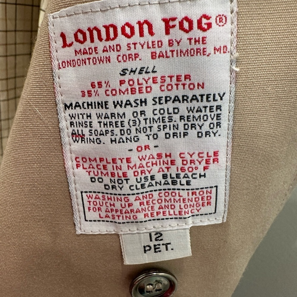 Vtg London Fog Beige Double-Breasted Trench Coat sz 12P - Picture 4 of 6